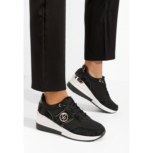 Czarne sneakersy damskie na koturnie Rhisa ze sklepu Zapatos w kategorii Buty sportowe damskie - zdjęcie 165300590