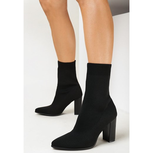 Czarne Botki na Słupku ze Skarpetkową Cholewką i Noskiem w Szpic Elorina 41 wyprzedaż born2be.pl