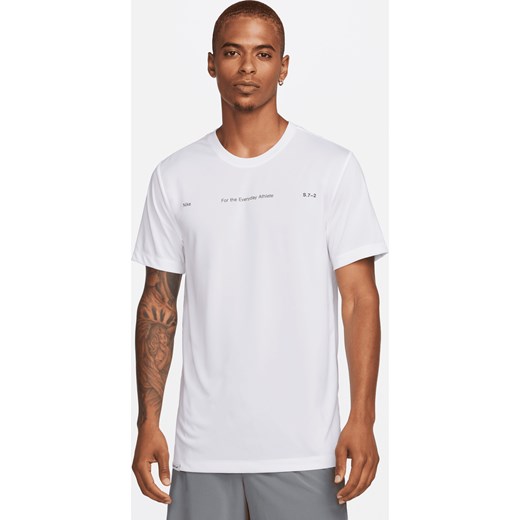 Męski T-shirt do fitnessu Nike Dri-FIT - Biel ze sklepu Nike poland w kategorii T-shirty męskie - zdjęcie 165398612