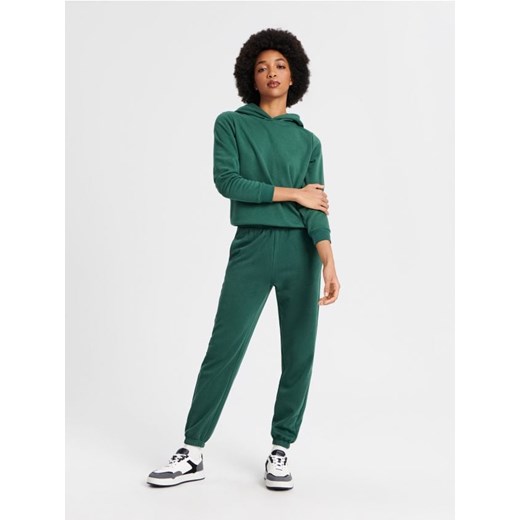 Sinsay - Spodnie dresowe - zielony ze sklepu Sinsay w kategorii Spodnie damskie - zdjęcie 165433912