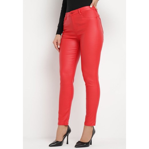 Czerwone Spodnie Skinny z Ekoskóry o Fasonie Push Up Nanseni ze sklepu Born2be Odzież w kategorii Spodnie damskie - zdjęcie 165517741