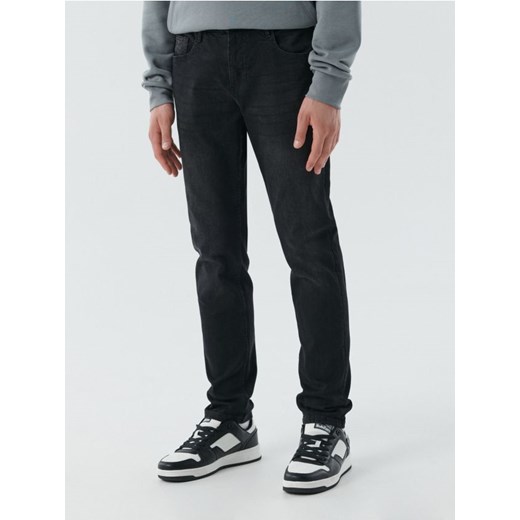 Cropp - Czarne jeansy męskie slim - czarny Cropp 34/32 Cropp