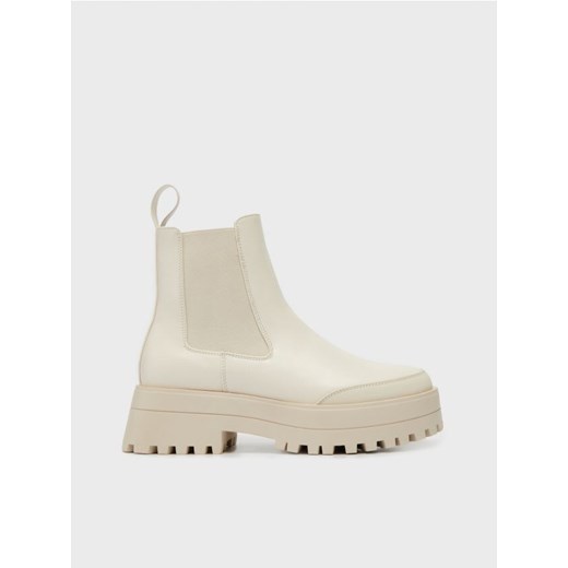 Kremowe botki na platformie House 36 House