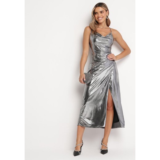 Srebrna Metaliczna Sukienka Maxi na Ramiączkach Divea ze sklepu Born2be Odzież w kategorii Sukienki - zdjęcie 165665644