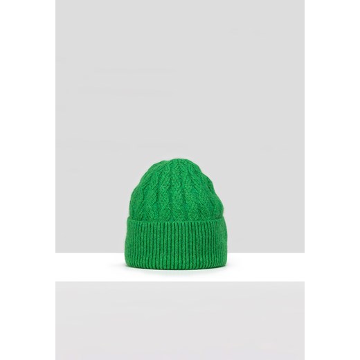 Zielona czapka w warkocze ze sklepu Molton w kategorii Czapki zimowe damskie - zdjęcie 165687073