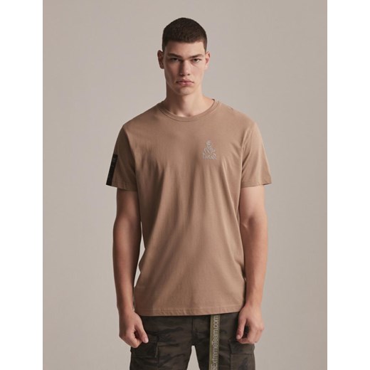 Koszulka DKR LOGO 423 Piasek S ze sklepu Diverse w kategorii T-shirty męskie - zdjęcie 165715013