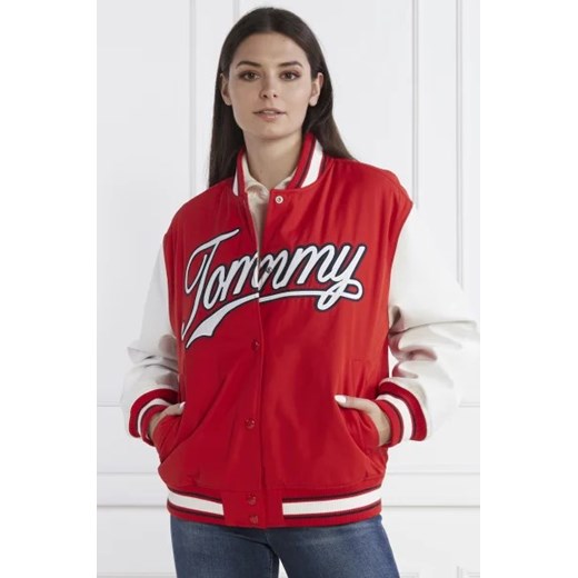Kurtka damska Tommy Jeans z poliestru z napisem bez kaptura krótka
