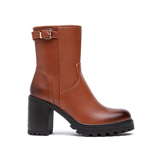 Foreverfolie Botki w kolorze jasnobrązowym ze sklepu Limango Polska w kategorii Botki - zdjęcie 165786682