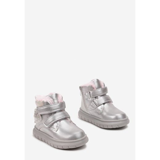 Buty zimowe dziecięce Born2be
