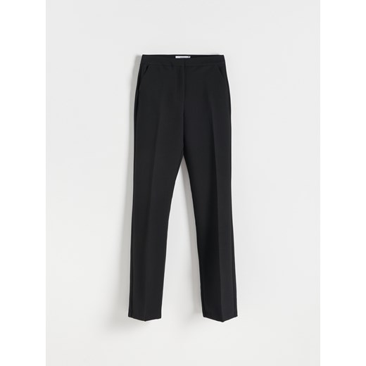 Reserved - Spodnie z kantem - czarny ze sklepu Reserved w kategorii Spodnie damskie - zdjęcie 165876104