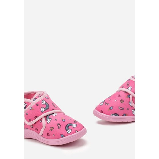 Kapcie dziecięce Born2be na rzepy z nadrukami 