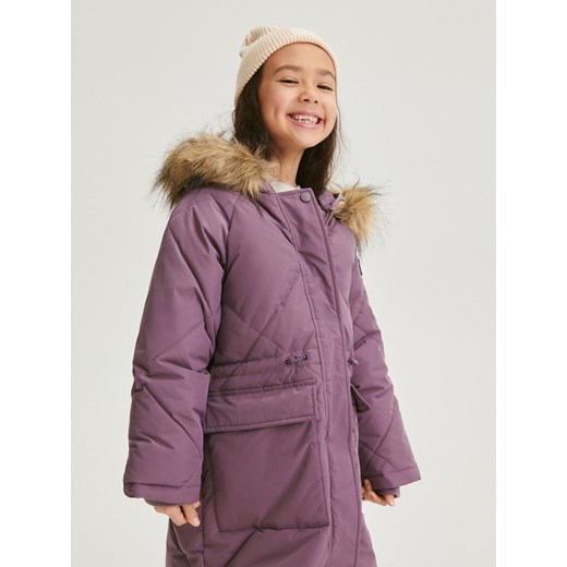 Reserved - Pikowany płaszcz ze sztucznym futrem - fioletowy Reserved 140 (9 lat) Reserved