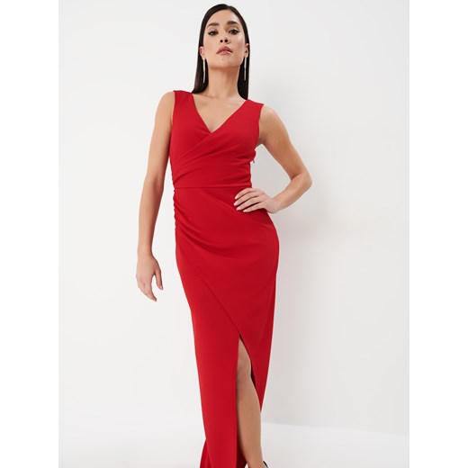 Sukienka Mohito czerwona z dekoltem v 