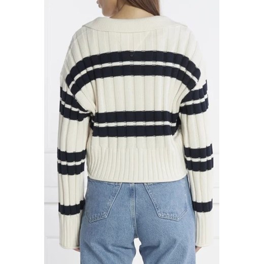 Sweter damski Tommy Jeans wielokolorowy z dekoltem w serek 