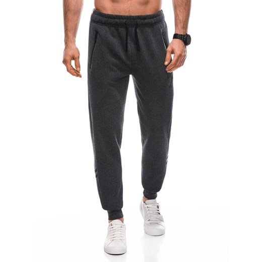 Spodnie męskie dresowe 1453P - grafitowe ze sklepu Edoti w kategorii Spodnie męskie - zdjęcie 166110023