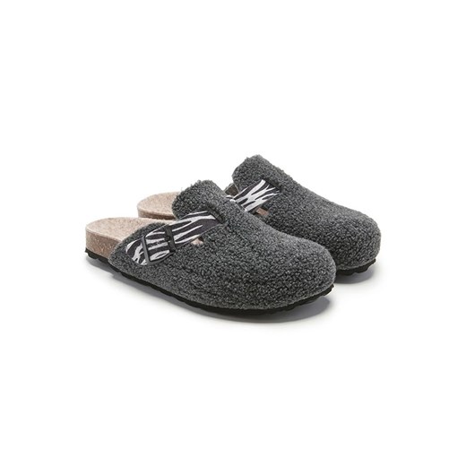 billowy Kapcie w kolorze szarym ze sklepu Limango Polska w kategorii Kapcie damskie - zdjęcie 166111852