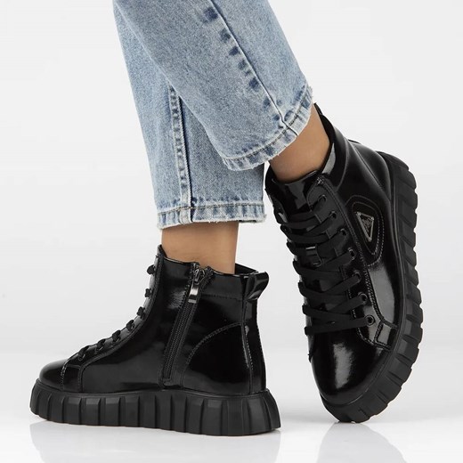 Skórzane botki damskie na platformie - Filippo DBT4146/23, czarne Filippo 37 ulubioneobuwie