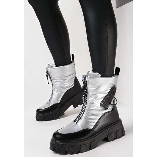 Srebrne Śniegowce na Płaskiej Podeszwie z Zamkiem z Przodu i Napisem Bulluna ze sklepu born2be.pl w kategorii Śniegowce damskie - zdjęcie 166143974