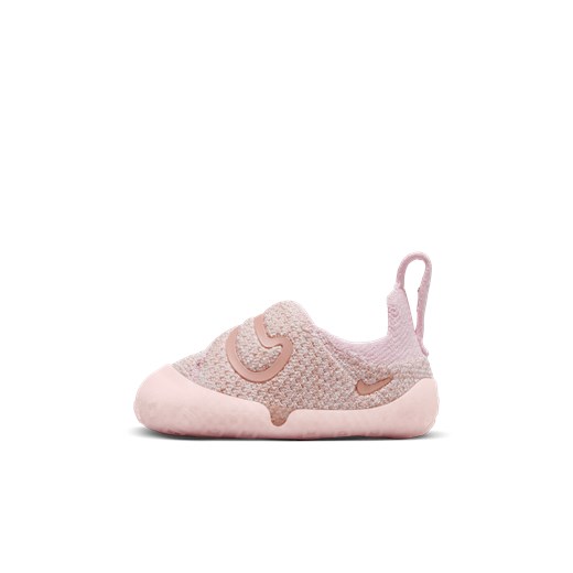 Buty sportowe dziecięce Nike różowe na wiosnę bez zapięcia 