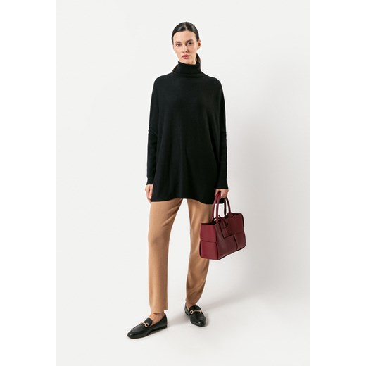 Czarna tunika z golfem ze sklepu Molton w kategorii Swetry damskie - zdjęcie 166182534