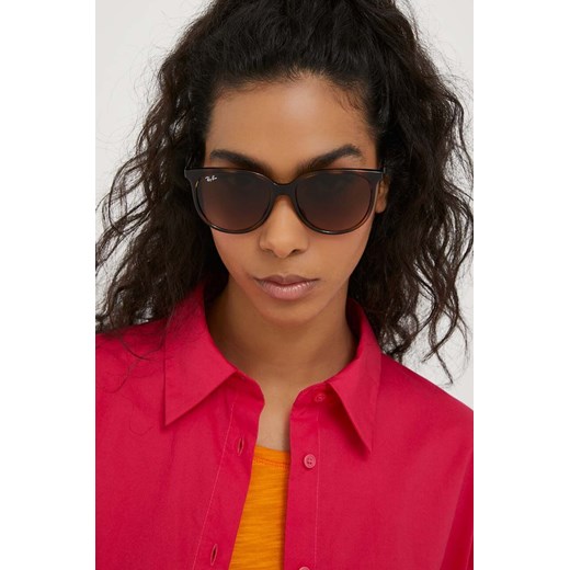 Ray-Ban okulary przeciwsłoneczne 0RB4378 damskie kolor brązowy ze sklepu PRM w kategorii Okulary przeciwsłoneczne damskie - zdjęcie 166193034