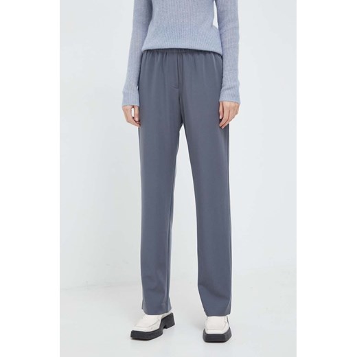 Samsoe Samsoe spodnie Hoys damskie kolor szary proste high waist F16304674 ze sklepu PRM w kategorii Spodnie damskie - zdjęcie 166193072