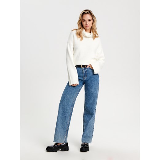 Sweter damski biały Sinsay 