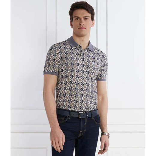 T-shirt męski Guess na wiosnę szary z krótkim rękawem