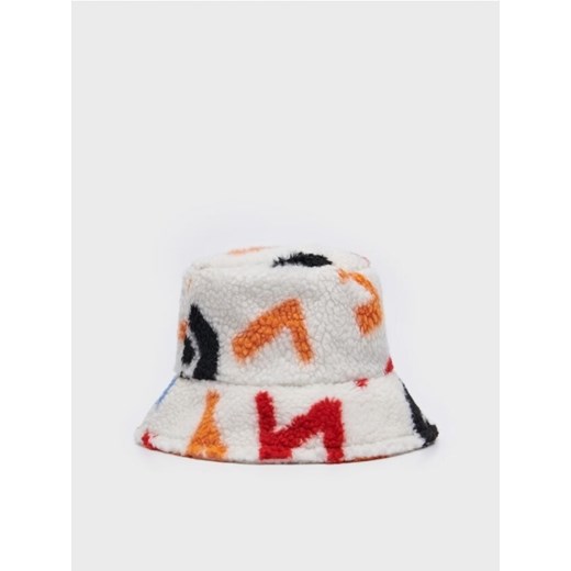 Kapelusz bucket hat we wzory House S House