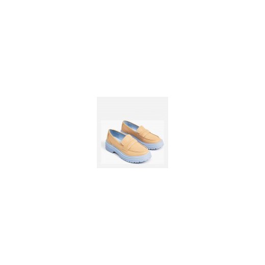 Loafersy damskie Cropp 6213M-05X 41 26.5 cm Beżowe (5904620384159). Loafersy Cropp 41 okazja Rozetka.pl
