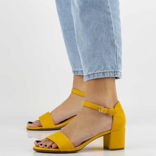 Żółte sandały, buty damskie Filippo Ds787 ze sklepu suzana.pl w kategorii Sandały damskie - zdjęcie 166308051
