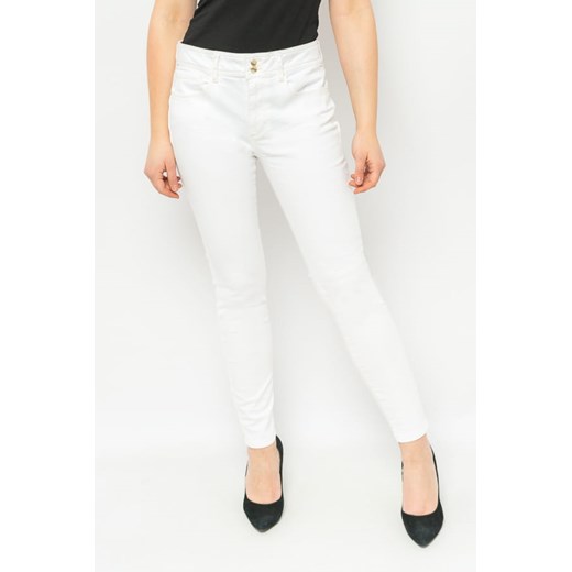 jeansy damskie guess w3ga35 d4dn1 białe ze sklepu Royal Shop w kategorii Jeansy damskie - zdjęcie 166428713