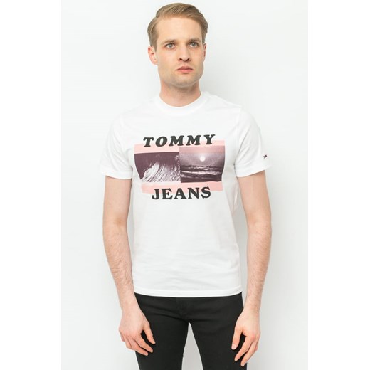 t-shirt męski tommy jeans dm0dm13292 biały ze sklepu Royal Shop w kategorii T-shirty męskie - zdjęcie 166429780
