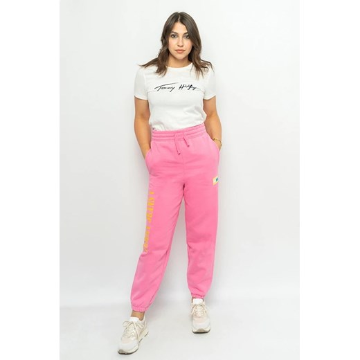 spodnie dresowe damskie tommy jeans dw0dw14197 różowy ze sklepu Royal Shop w kategorii Spodnie damskie - zdjęcie 166432001