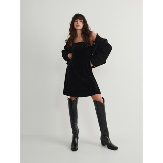 Reserved - Welwetowa sukienka mini - czarny ze sklepu Reserved w kategorii Sukienki - zdjęcie 166436053