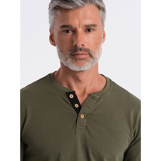 Longsleeve męski z dekoltem HENLEY - ciemnooliwkowy V1 OM-LSCL-0107 S ombre