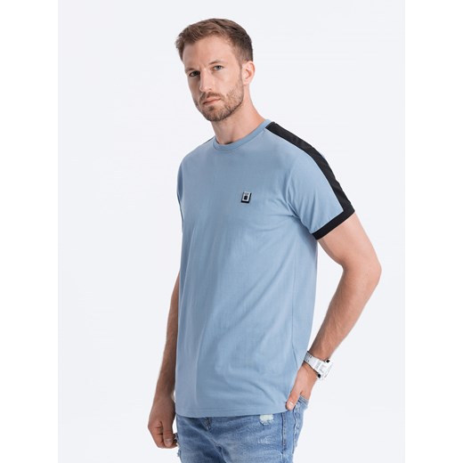 T-shirt męski bawełniany z kontrastującymi wstawkami - niebieski V3 S1632 ze sklepu ombre w kategorii T-shirty męskie - zdjęcie 166472442