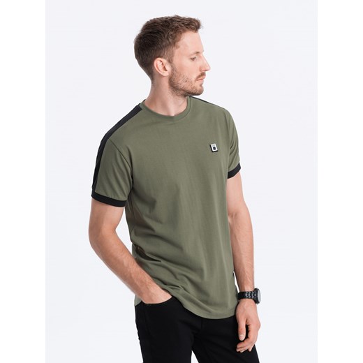 T-shirt męski bawełniany z kontrastującymi wstawkami - oliwkowy V4 S1632 ze sklepu ombre w kategorii T-shirty męskie - zdjęcie 166472454