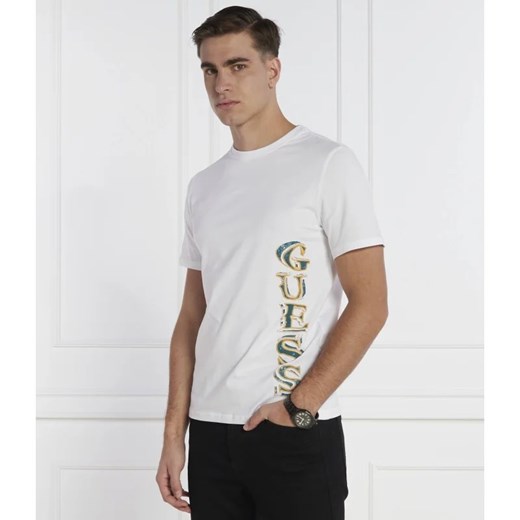 GUESS T-shirt | Slim Fit ze sklepu Gomez Fashion Store w kategorii T-shirty męskie - zdjęcie 166481392