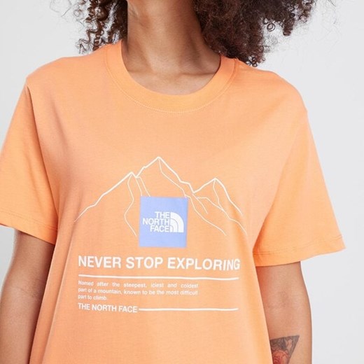 THE NORTH FACE T-SHIRT MOUNTAIN OUTLINE SS R CORAL The North Face L JD Sports 