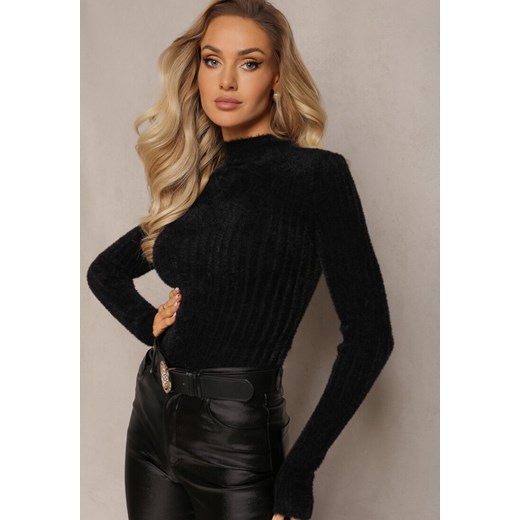 Czarny Prążkowany Sweter z Wełną i Dłuższym Włosiem Izarina ze sklepu Renee odzież w kategorii Swetry damskie - zdjęcie 166543874