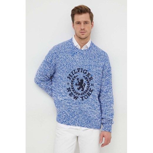 Tommy Hilfiger sweter bawełniany kolor niebieski MW0MW33500 ze sklepu ANSWEAR.com w kategorii Swetry męskie - zdjęcie 166583913