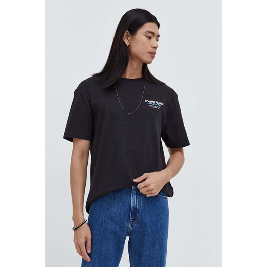 Tommy Jeans t-shirt bawełniany męski kolor czarny z nadrukiem DM0DM18286 ze sklepu ANSWEAR.com w kategorii T-shirty męskie - zdjęcie 166584082