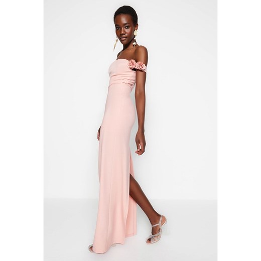 Sukienka różowa Trendyol maxi elegancka z krótkim rękawem dopasowana 