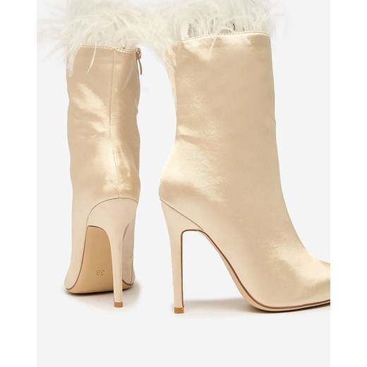 Botki Royalfashion.pl beżowe na szpilce eleganckie 