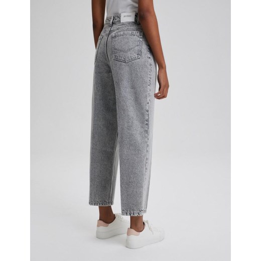 Jeansy damskie Diverse