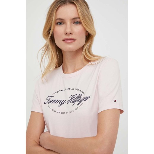 Tommy Hilfiger t-shirt bawełniany damski kolor różowy WW0WW41039 ze sklepu ANSWEAR.com w kategorii Bluzki damskie - zdjęcie 166686452
