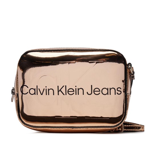 Torebka Calvin Klein Jeans Sculpted Camera Bag18 Mono F K60K611859 Różowy ze sklepu eobuwie.pl w kategorii Listonoszki - zdjęcie 166810922