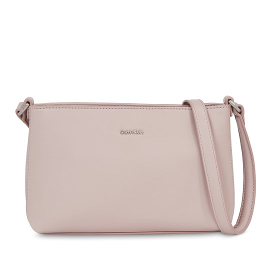 Torebka Calvin Klein Ck Must Xbody Md K60K610927 Shadow Gray PE1 Calvin Klein one size okazyjna cena eobuwie.pl
