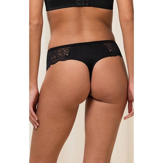 Triumph Amourette stringi hipster Charm 10204866, Kolor czarny, Rozmiar 38, Triumph ze sklepu Intymna w kategorii Majtki damskie - zdjęcie 166933110